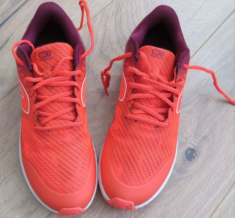 Buty sportowe rozm. 38