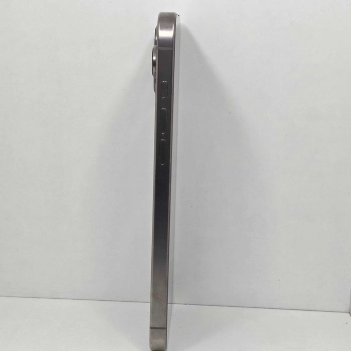 iPhone 16 Pro Max 256GB – Como Novo | Garantia | Financiamento