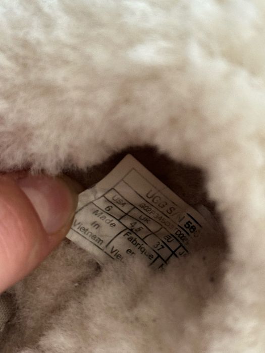 UGG Scuffette II kapcie ocieplane wełną owczą r.37