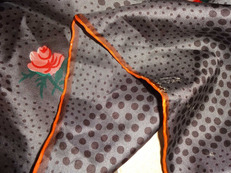 PEARL Hand Printed 100% PURE SILK jedwabny rolowany szalik apaszka