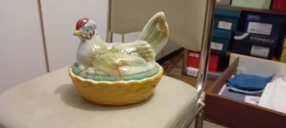 Galinha Louça Vintage
