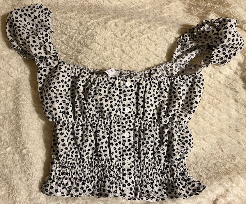 Top bershka com padrão