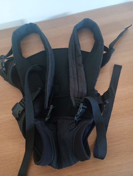 Porta bebê está à venda