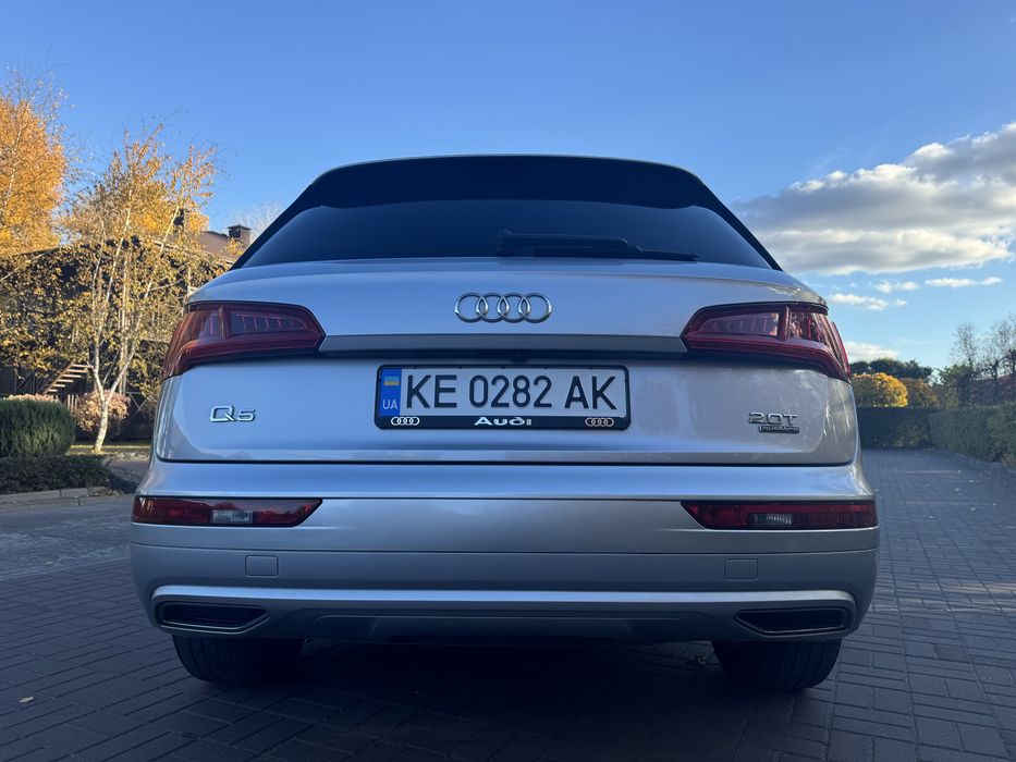 Продам Audi Q5