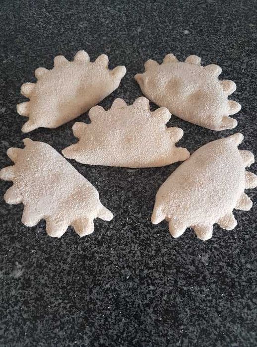 Varios Moldes \ Formas de Rissol