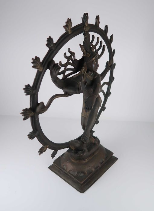 Escultura Shiva Nataraja antiga - Grande 38 cm