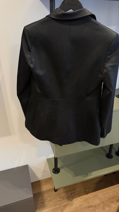 Продам піджак Massimo Dutti