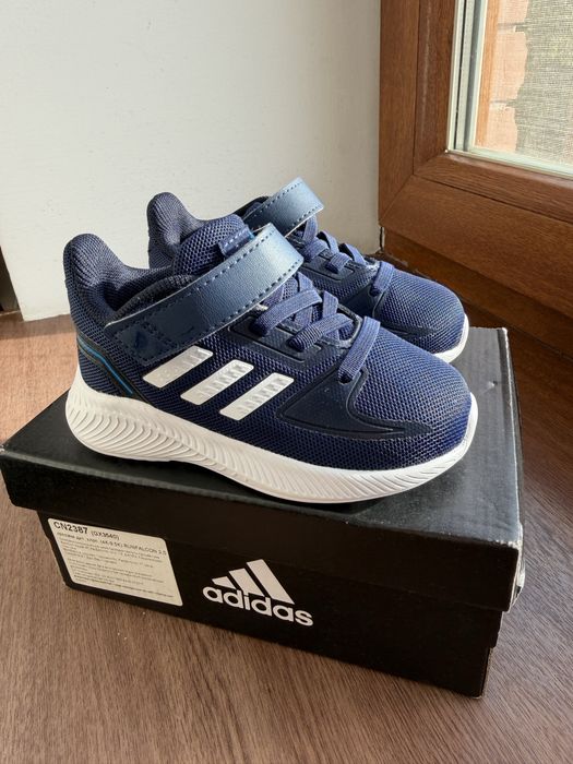 Дитячі кросівки Adidas 21 розмір
