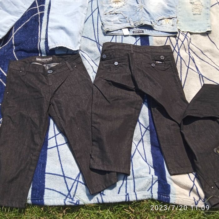 Продаются джинси