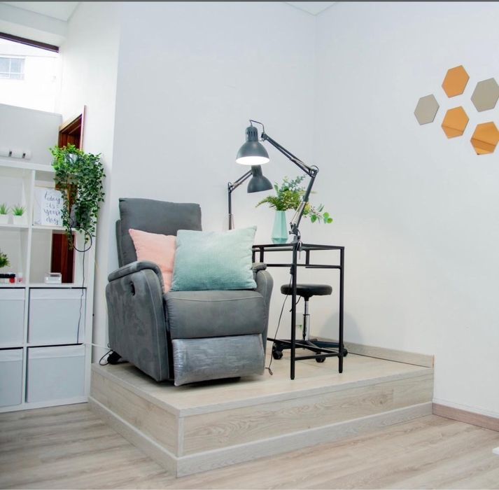 Trespasse Loja Salão de Manicure 50m2 no Centro de Vila Nova de Gaia