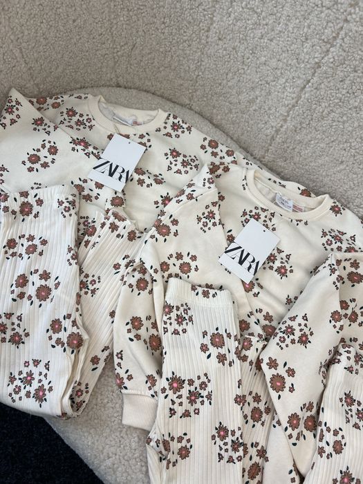 костюм  Zara для дівчаток на осінь  98, 110