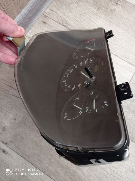 Приборная панель Мазда 626