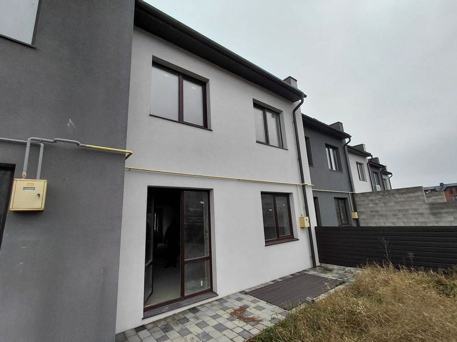 Продаж 3 пов. таунхауса, ділянка 3 сот, 190 кв.м. Петриків