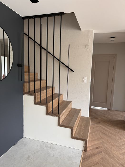 Schody drewniane, stolarz  konkurecyjne ceny