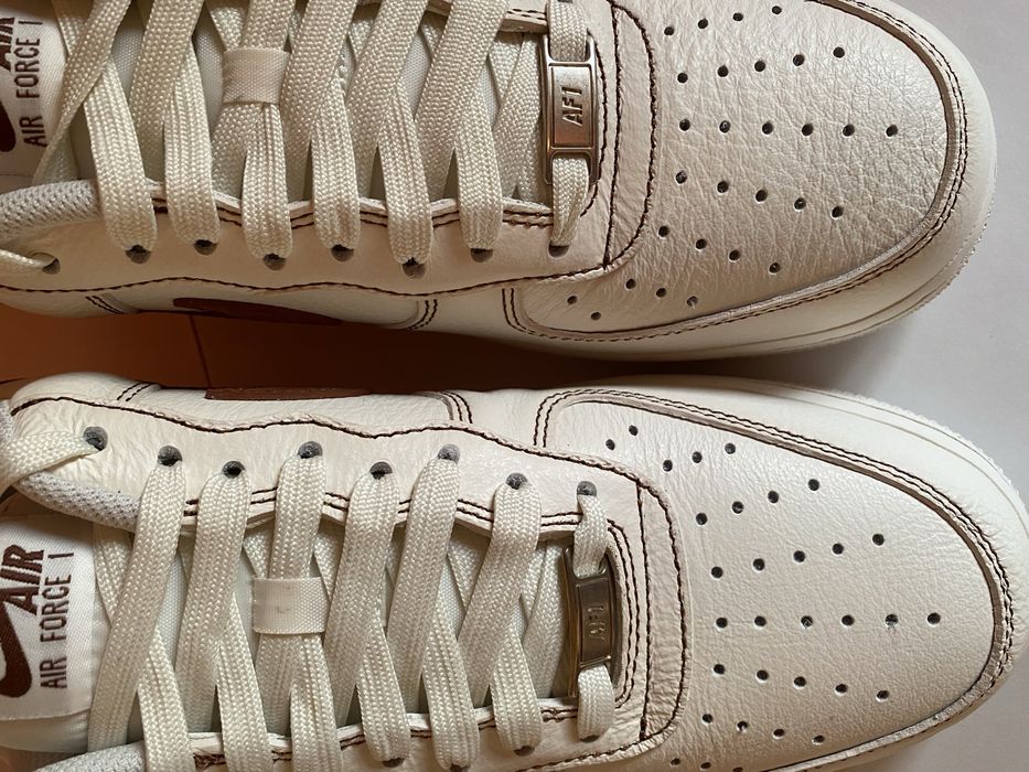 Nike air force castanhos