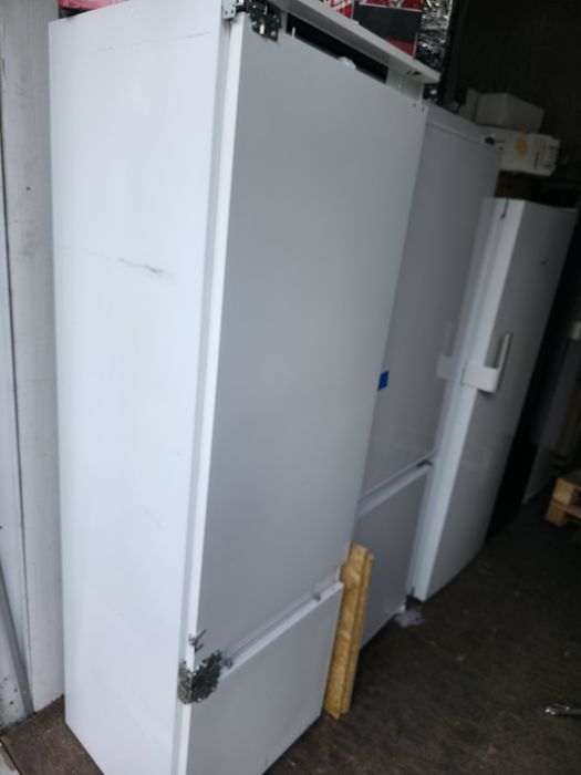 Chłodziarko-zamrażarka do zabudowy 178 cm  Kuppersbusch FKGF8800.1i