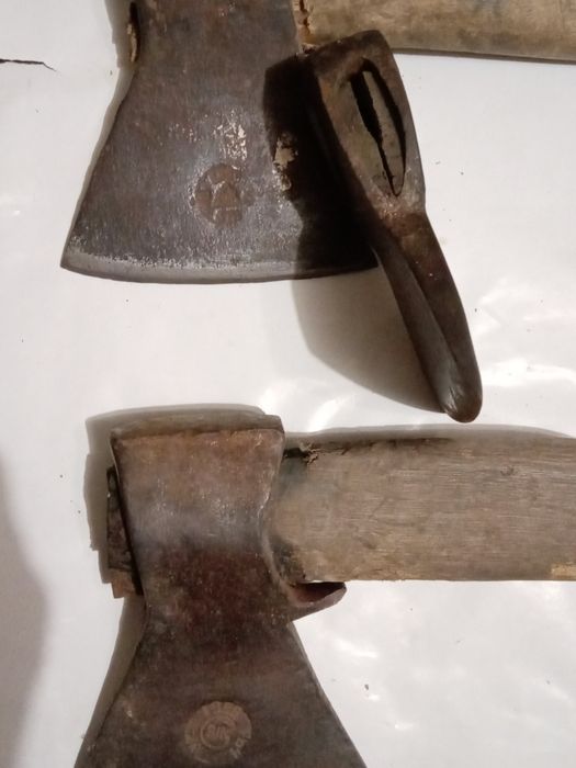 Продам топор 1955 года