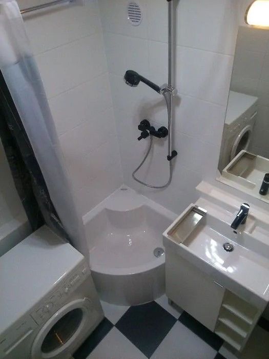 Від власника.  ЖД,  ЦЕНТР 3кімнатна  НОВОСТРОЙ річка поряд.