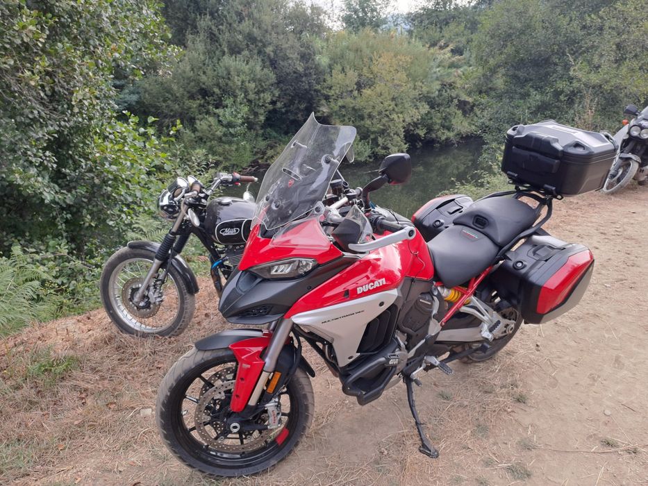 Ducati multistrada v4s