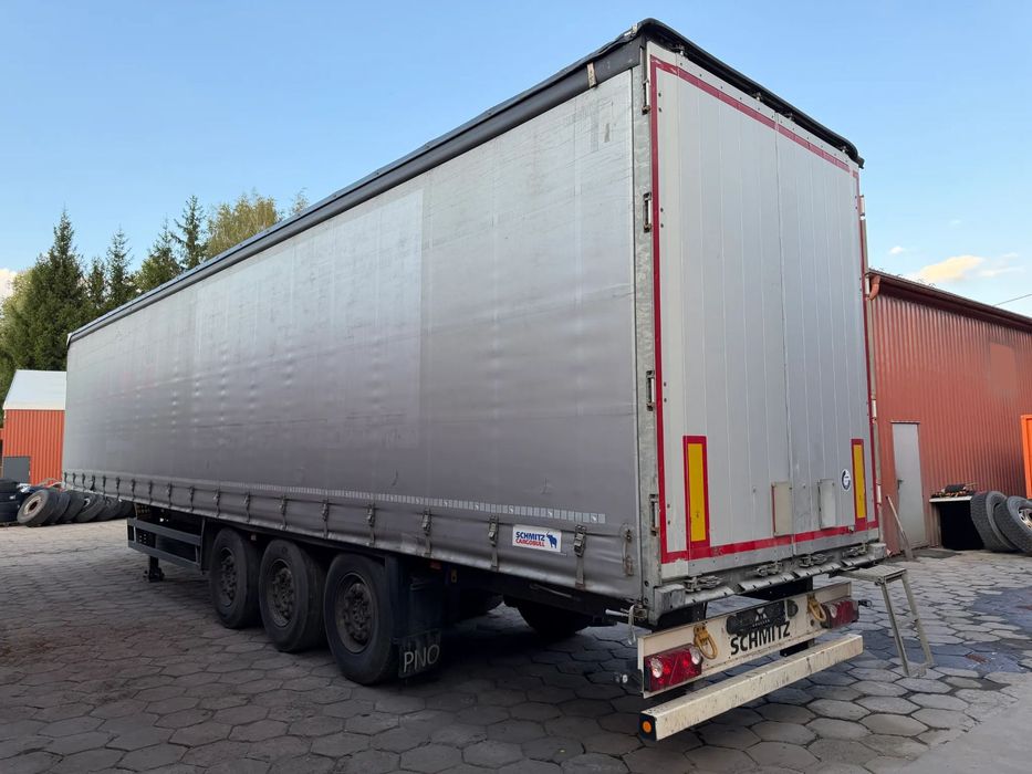 Schmitz Cargobull FIRANKA / KŁONICE DO PODŁOGI / RAMA OCYNK / KOŁO ZAPASOWE / OTWORY W PODŁODZE NA KŁONICE / 3 SZTUKI SCHMITZ / 2017 ROK !!  3 SZTUKI Schmitz / OTWORY NA KŁONICE W PODŁODZE / Rama ocynk / 2017