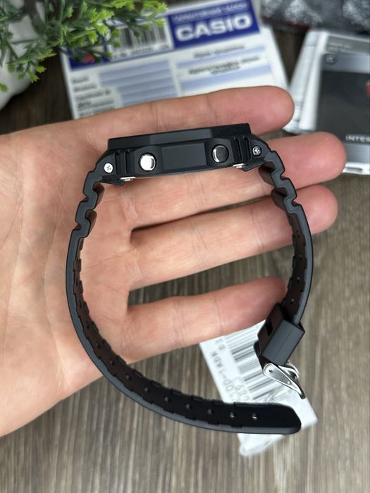 З гарантією / новий оригінальний годинник Casio G-Shock GA-B2100-1A