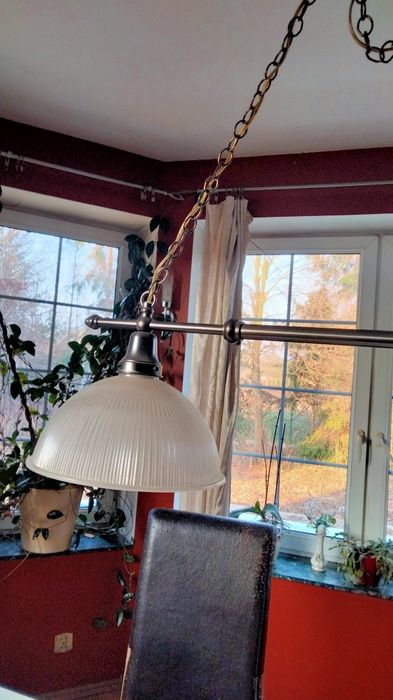 Żyrandol regulowany