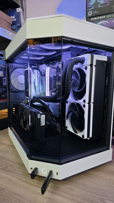 Gaming R9 9950 X3D 32GB 2TB RTX 5080 Hyte Y60 Win 11Pro