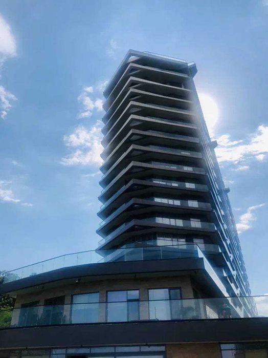 1К-квартира в элитном комплексе на французском бульваре.