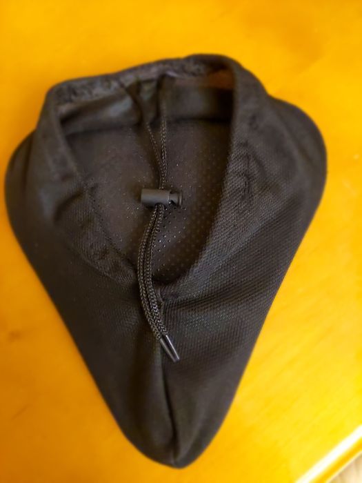 Żelowy pokrowiec na siedzisko rowerowe