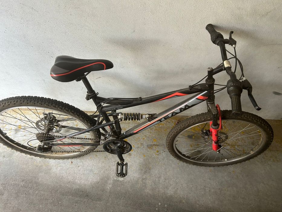 Bicicleta Hyper Team