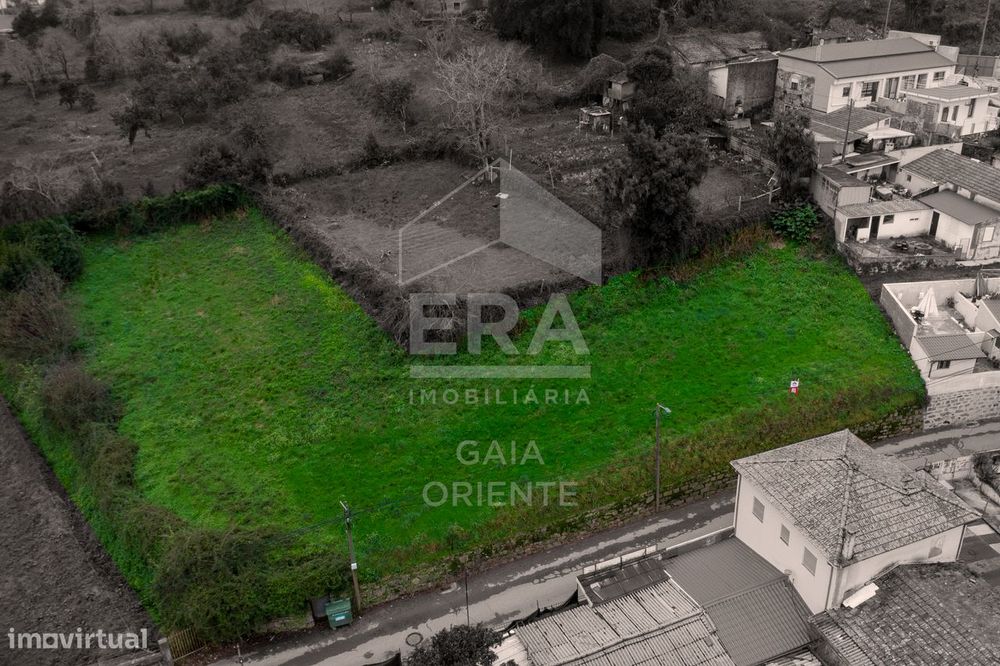 Terreno 1730 m² em Pedroso