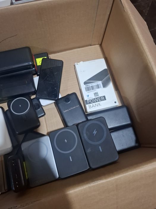 Павербанки нові та бу