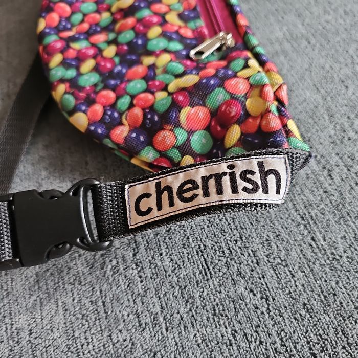 Nerka Cherrish lentilki