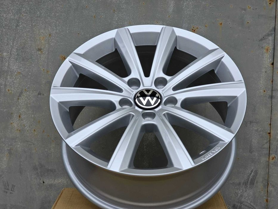 Alufelgi 17 Seat Leon II III IV FR ST Ateca Cupra Formentor 5x112 ET38