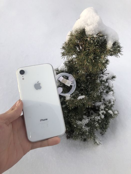 Продам iphone xr 128gb