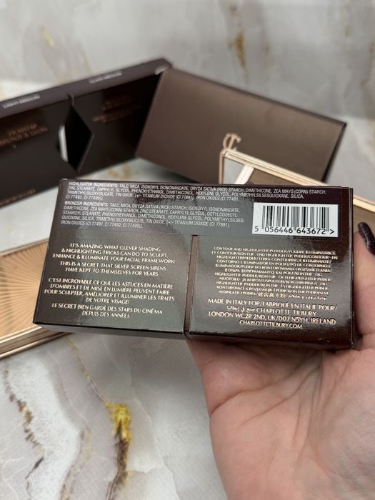 Палєтка для обличчя Charlotte Tilbury хайлайтер бронзер