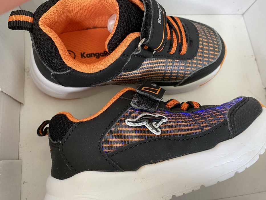 Tenis com luz menino 24, 25, 26, 27 sapatos rapaz luzinhas
