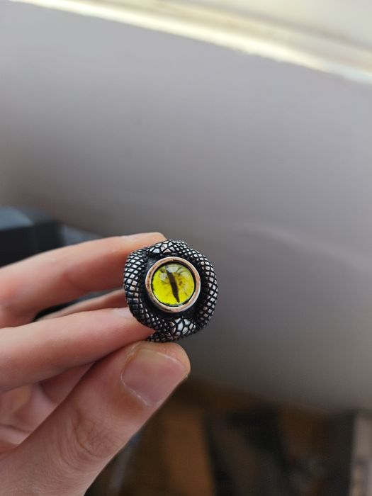 Anel em aço inoxidável Snake Eyes Novo