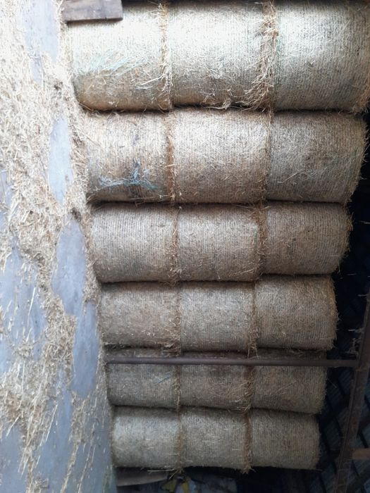 Sprzedam słomę z owsa przenżyta i żyta że stodoły