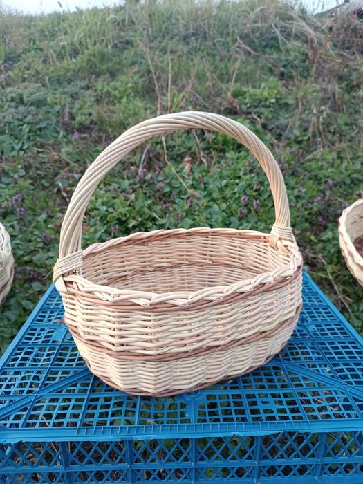Кошикі та корзини з лози