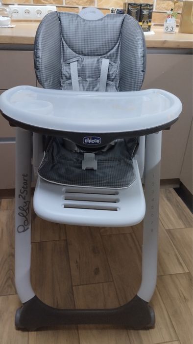 Стільчик для годування  Chicco Polly Magic