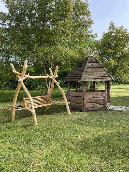 Котедж. Відпочинок в Карпатах на велику компанію