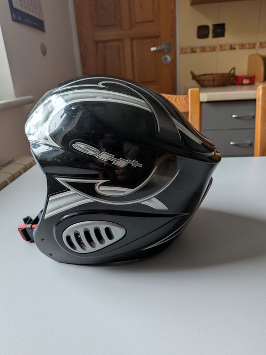 Kask narciarski -używany