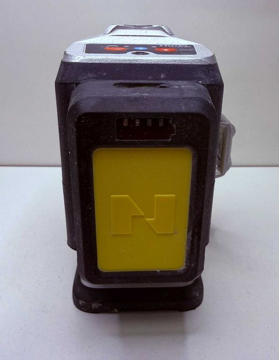 Laser krzyżowy Nivel System CL3R – z czerwoną wiązką