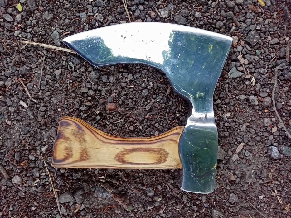 Кулачный топор ручной работы