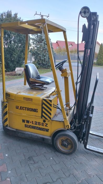 Sprzedam wózek widłowy elektryczny Suchedniów.
