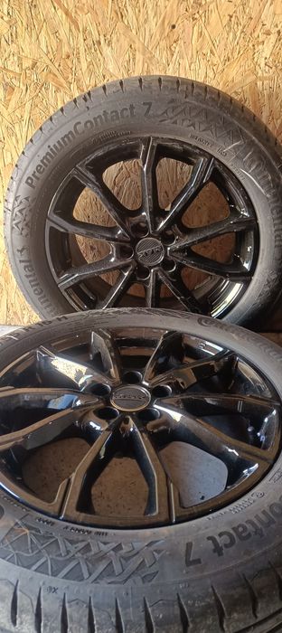 Терміново!Продам літ. резина+диски  Continental Premium  Contact 7 205/55/R16