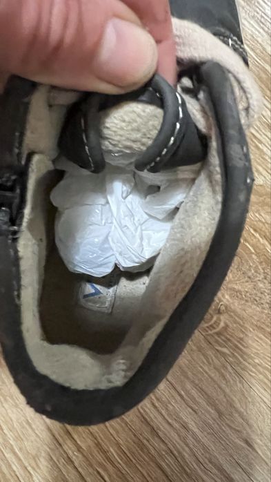 Buty jesienne lekko ocieplane 27 chłopiec