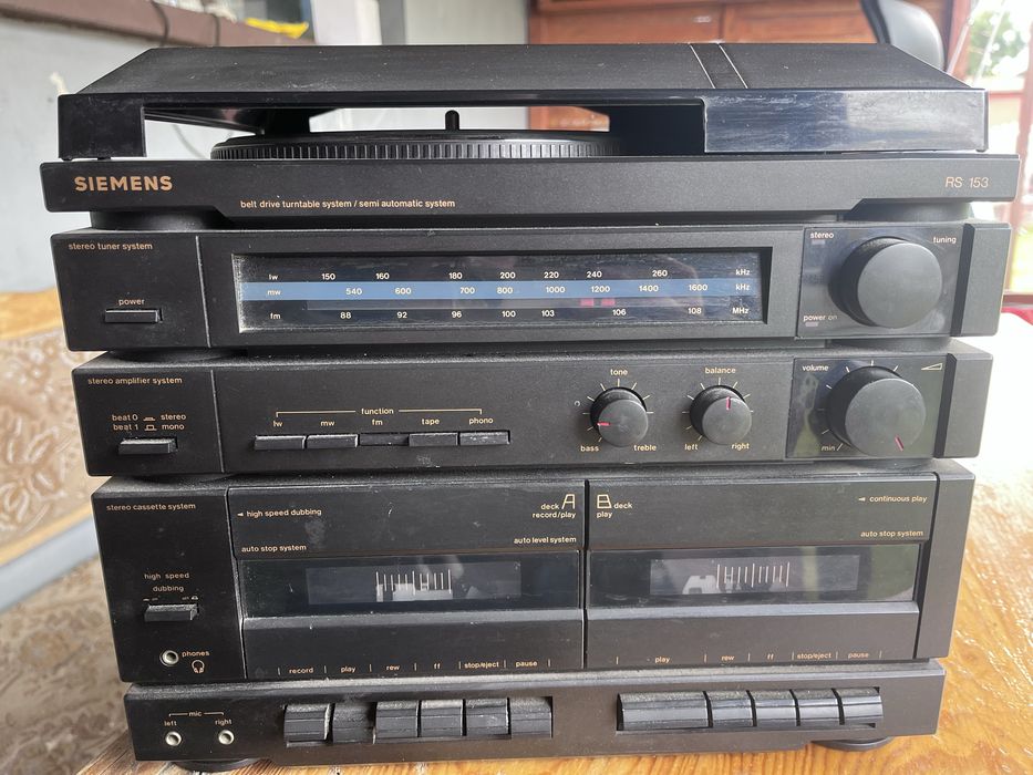 Wieża Siemens electrogeräte GmbH RS 153 – uszkodzona
