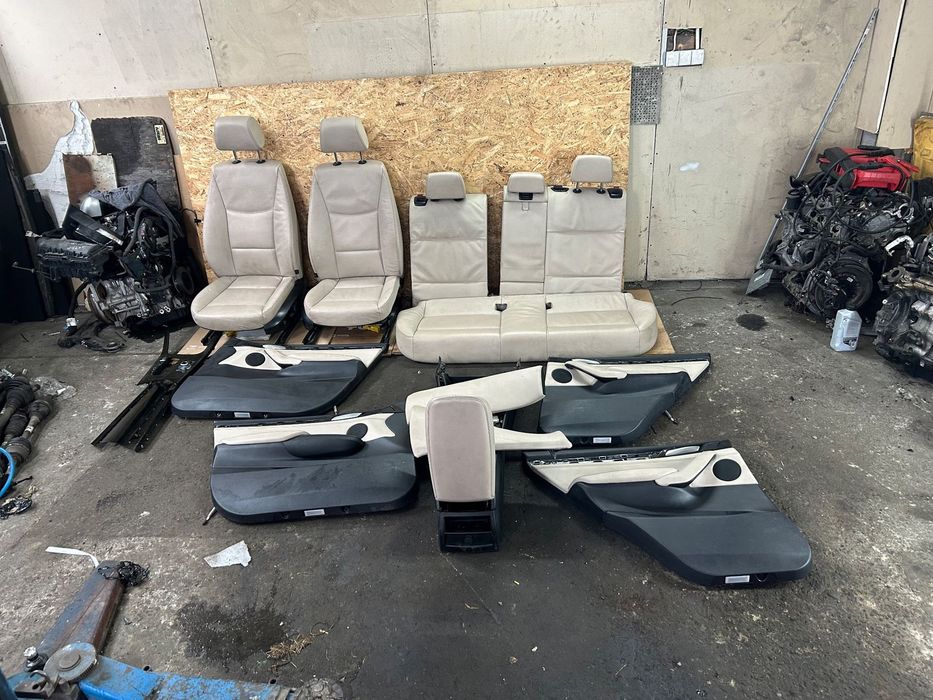 Bmw x3 f25 komplet foteli fotele tapicerki boczki jasna skóra komplet
